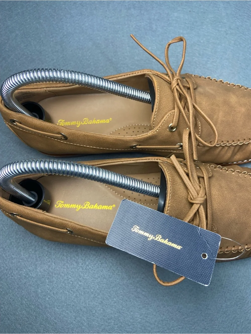 Tommy Bahama Men's Tan Moc Toe Boat Shoes